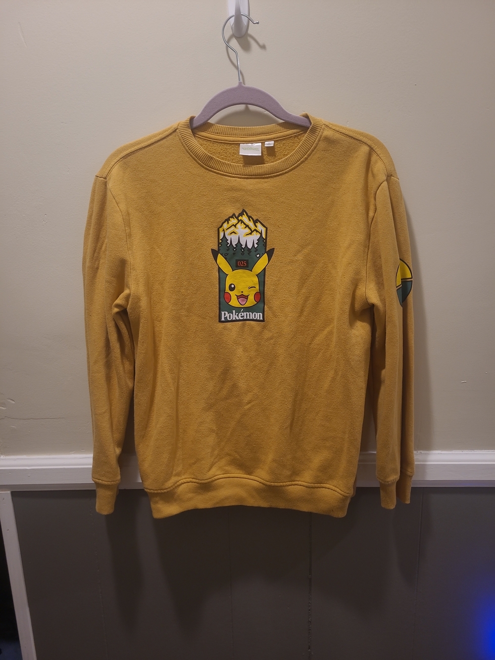 Pokemon Long Sleeve Pullover Sweatshirt Mustard Yellow Sz XL Boys